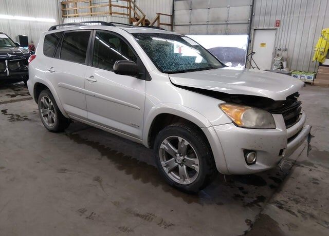 2011 TOYOTA RAV4
