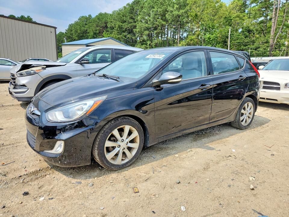 2013 HYUNDAI Accent
