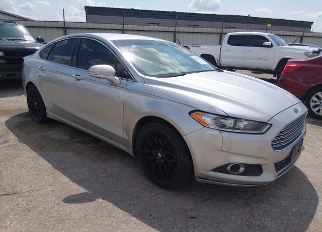 2015 FORD Fusion