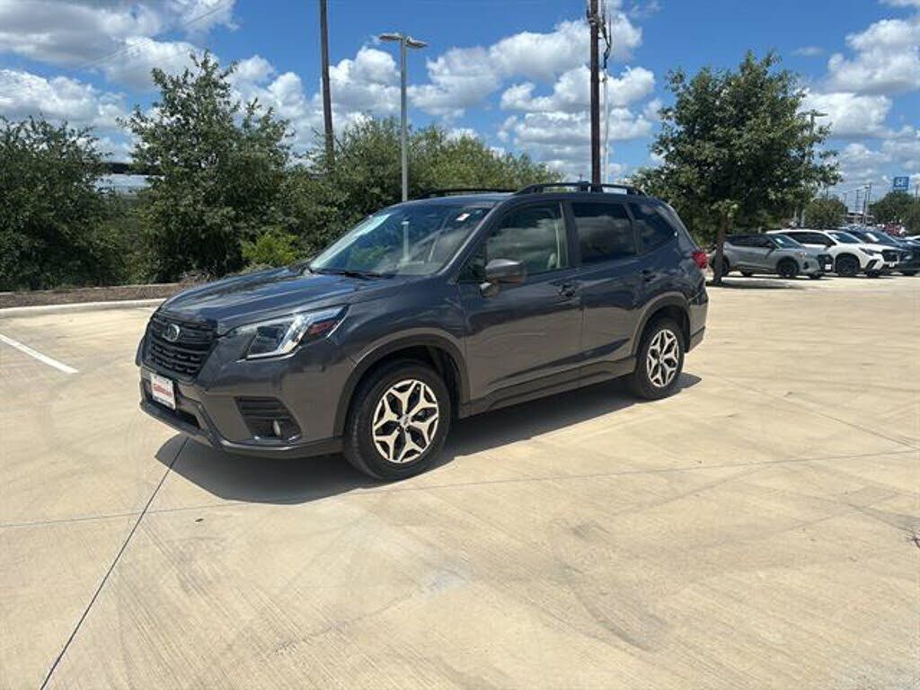 2023 SUBARU Forester