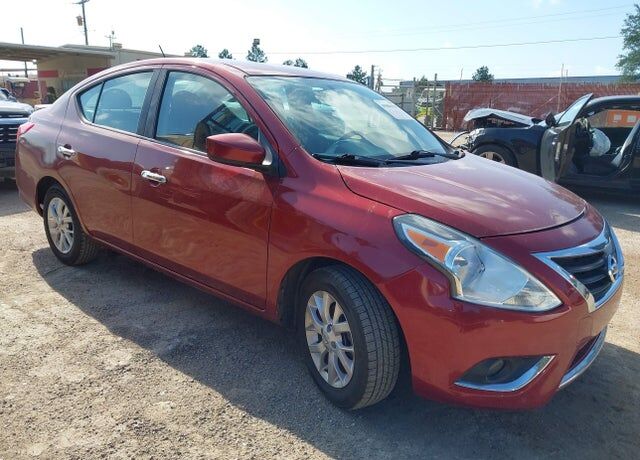 2018 NISSAN Versa