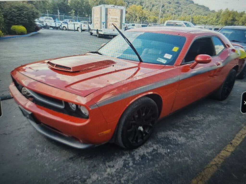 2012 DODGE Challenger
