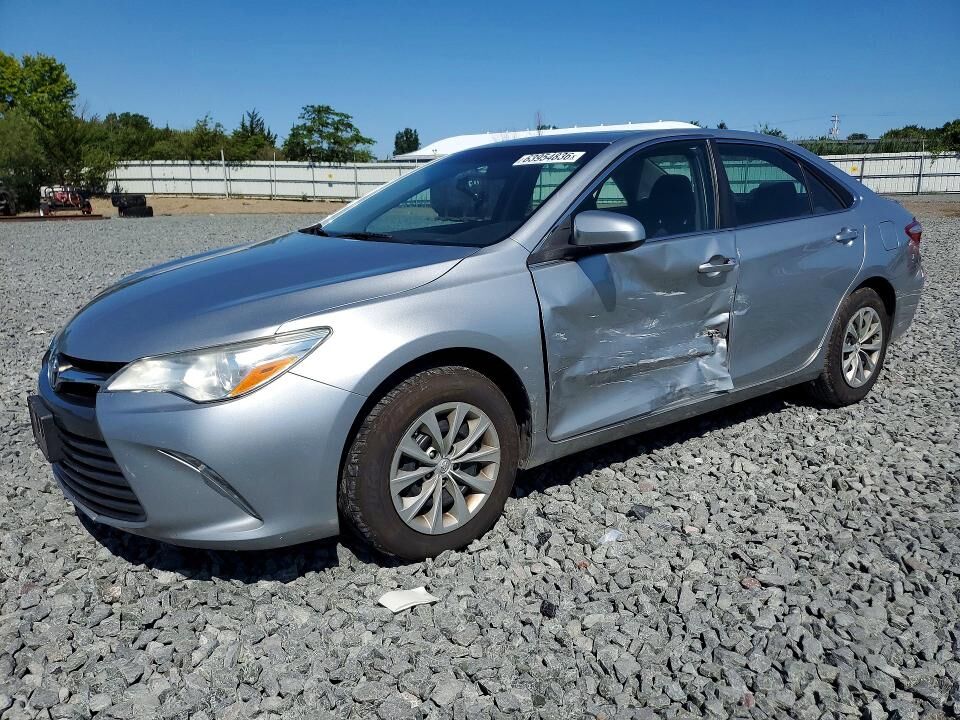 2017 TOYOTA Camry