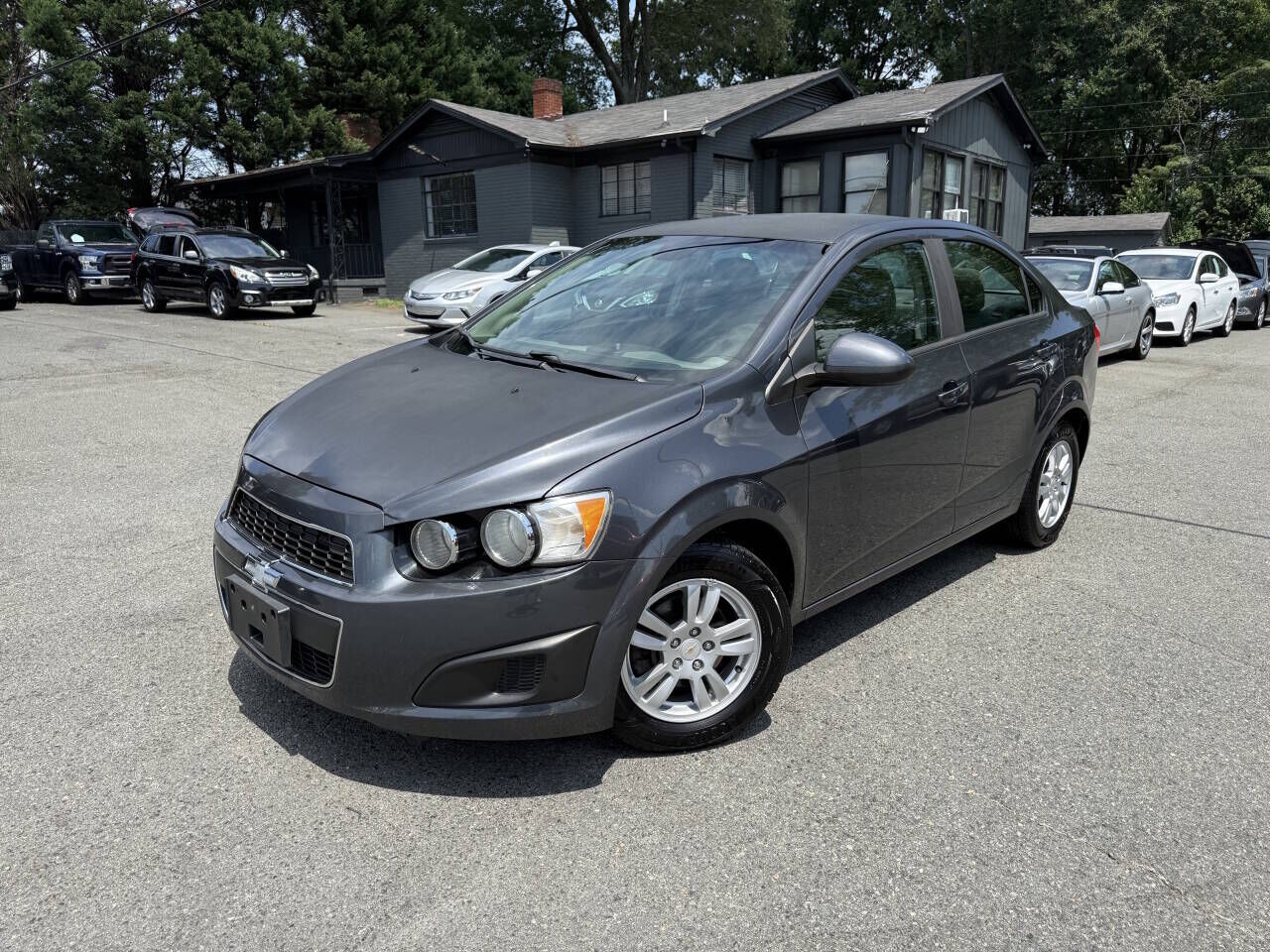 2012 CHEVROLET Sonic