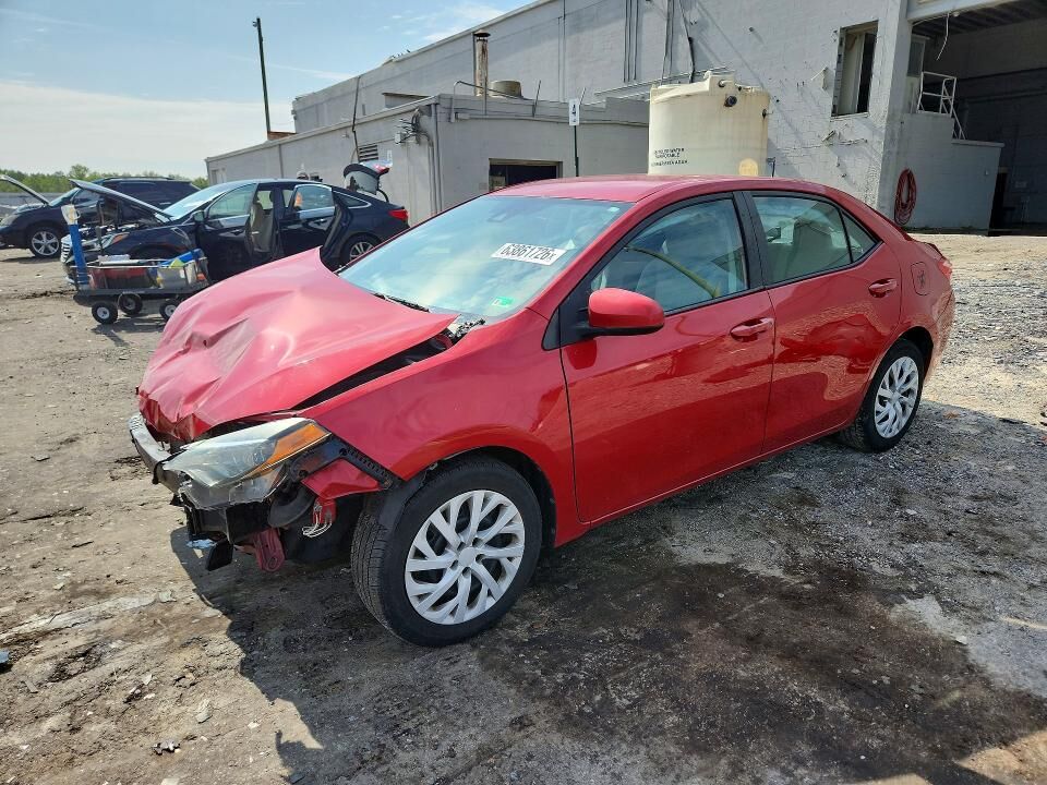 2018 TOYOTA Corolla