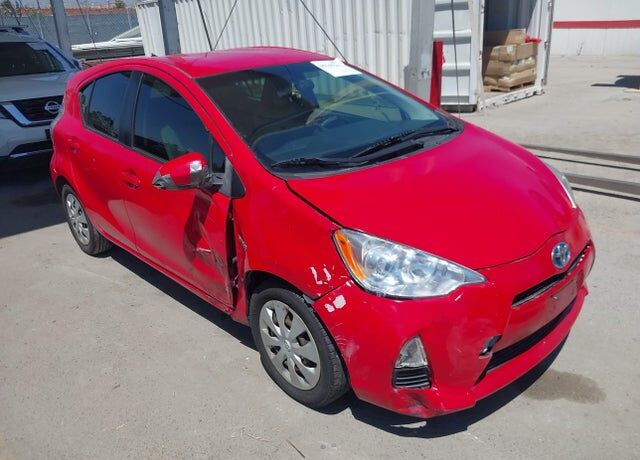 2012 TOYOTA Prius