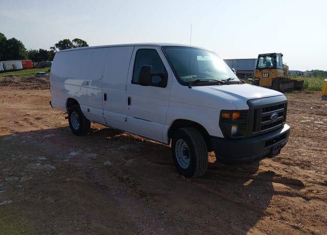 2009 FORD E-250