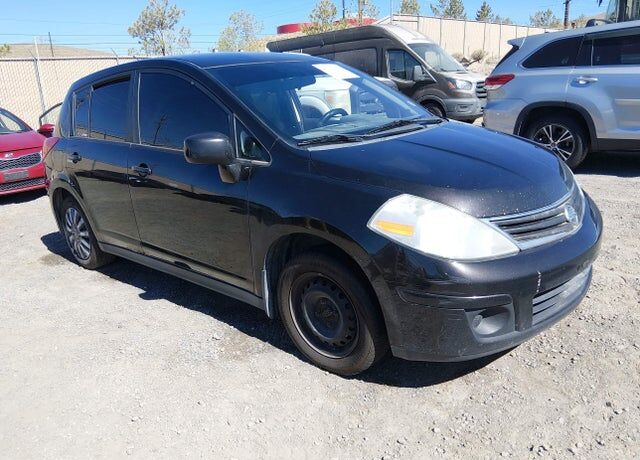 2011 NISSAN Versa