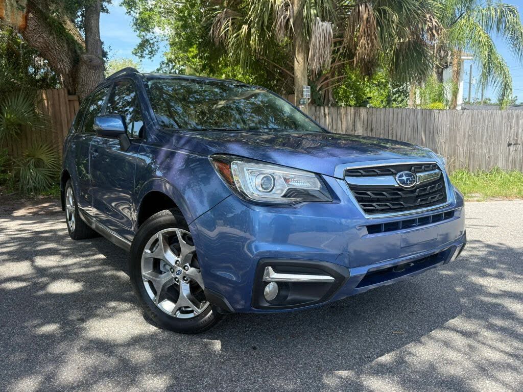 2017 SUBARU Forester