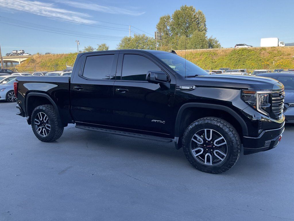 2023 GMC Sierra