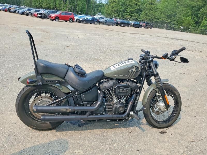 2021 HARLEY DAVIDSON FXBBS / Street Bob