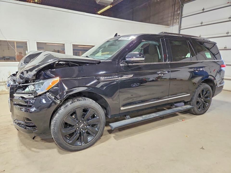 2023 LINCOLN Navigator
