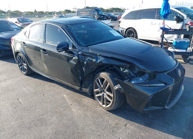 2020 LEXUS IS