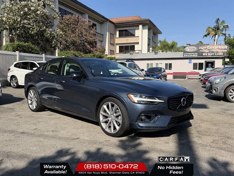2021 VOLVO S60