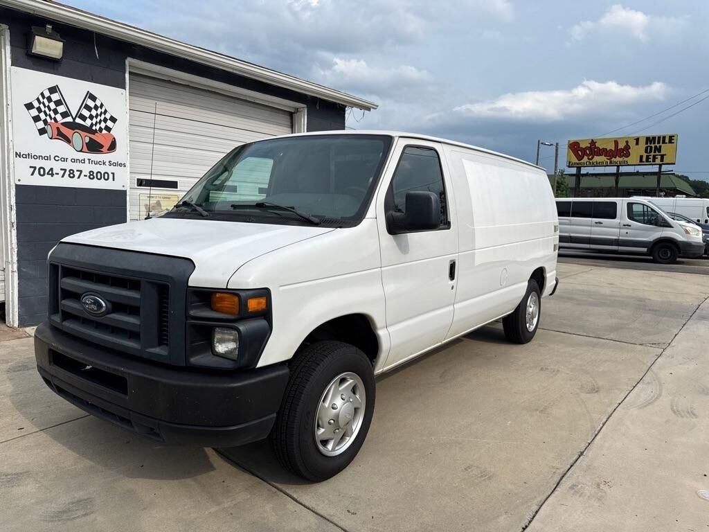 2013 FORD E-150