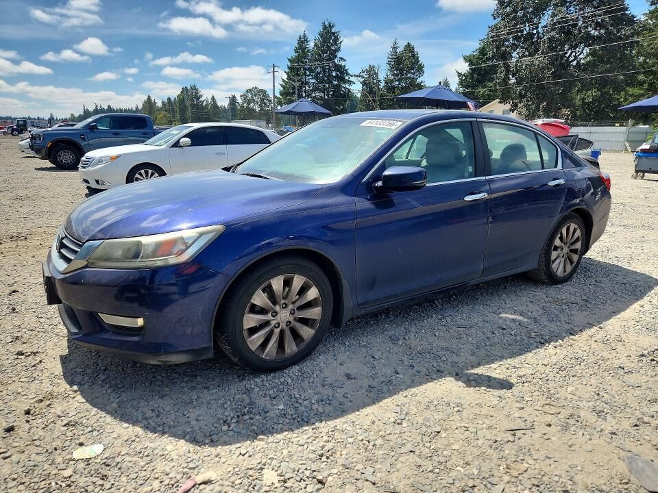 2013 HONDA Accord