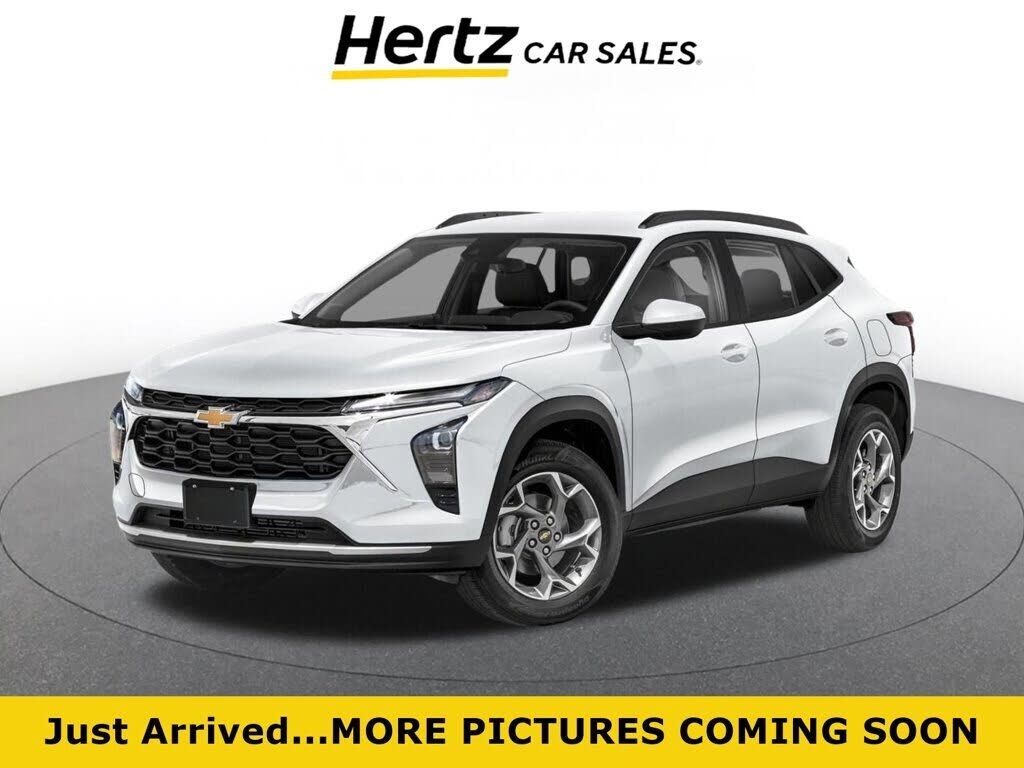 2025 CHEVROLET Trax
