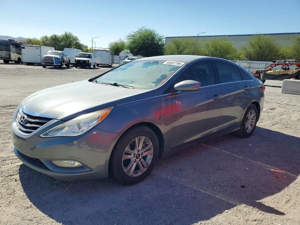 2013 HYUNDAI Sonata