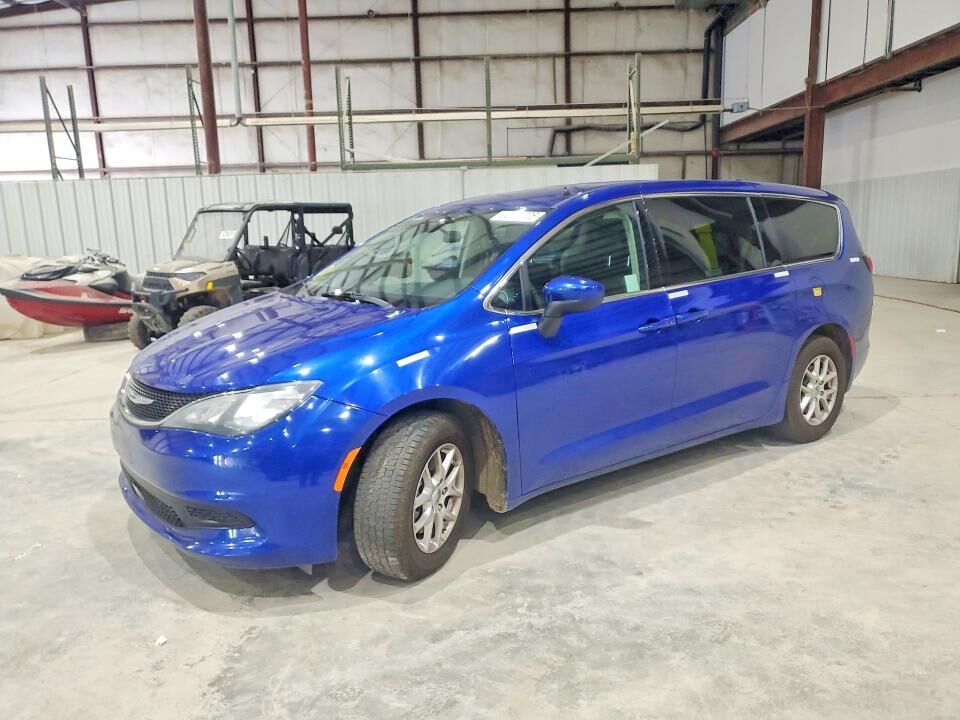 2021 CHRYSLER Voyager