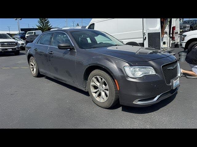 2016 CHRYSLER 300
