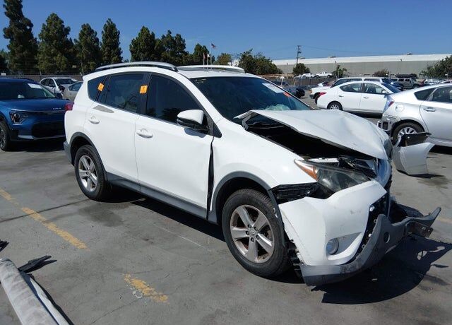 2014 TOYOTA RAV4