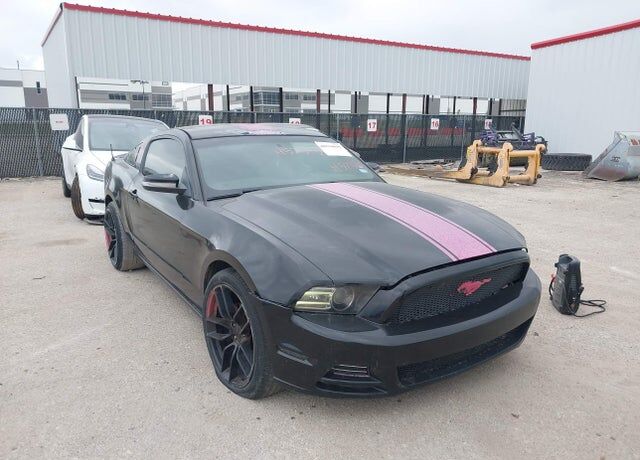 2014 FORD Mustang