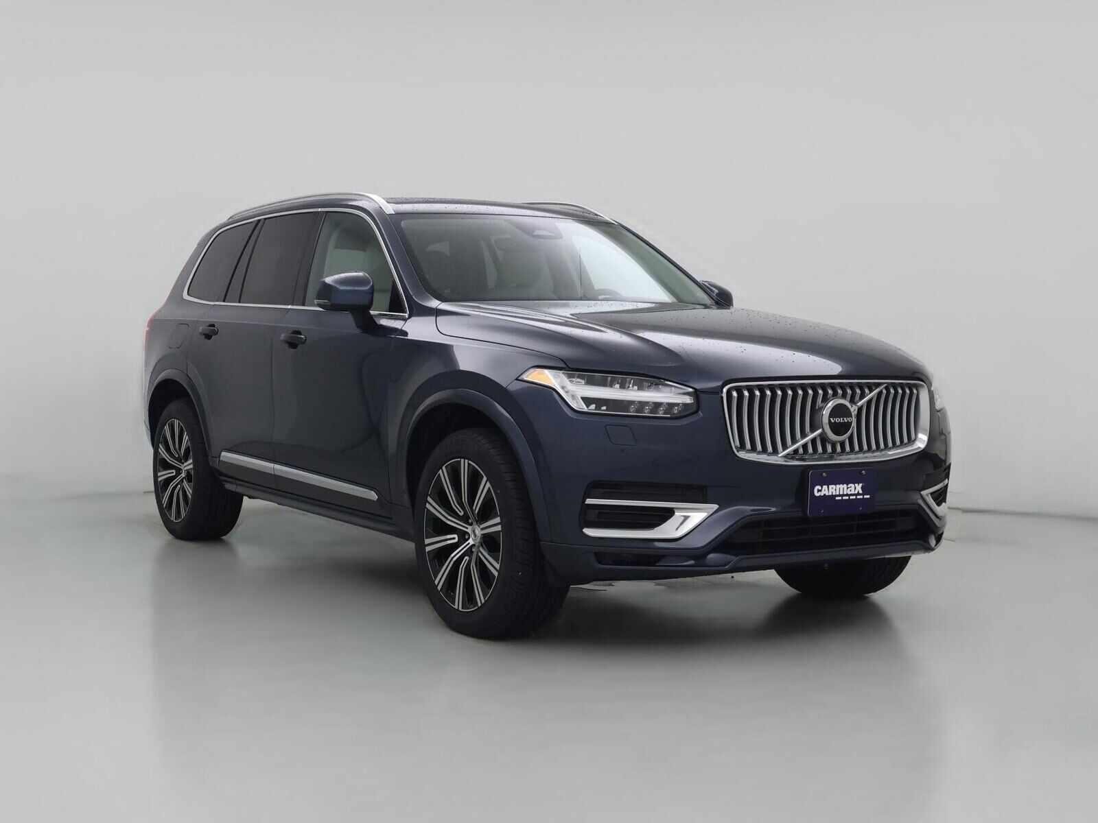 2023 VOLVO XC90