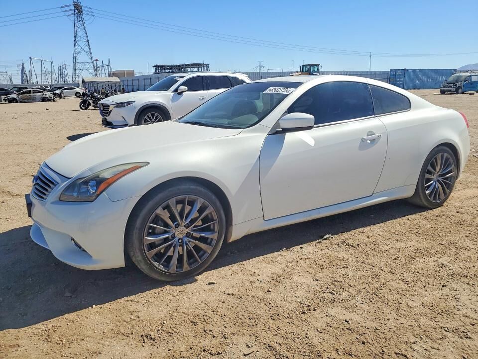 2011 INFINITI G37
