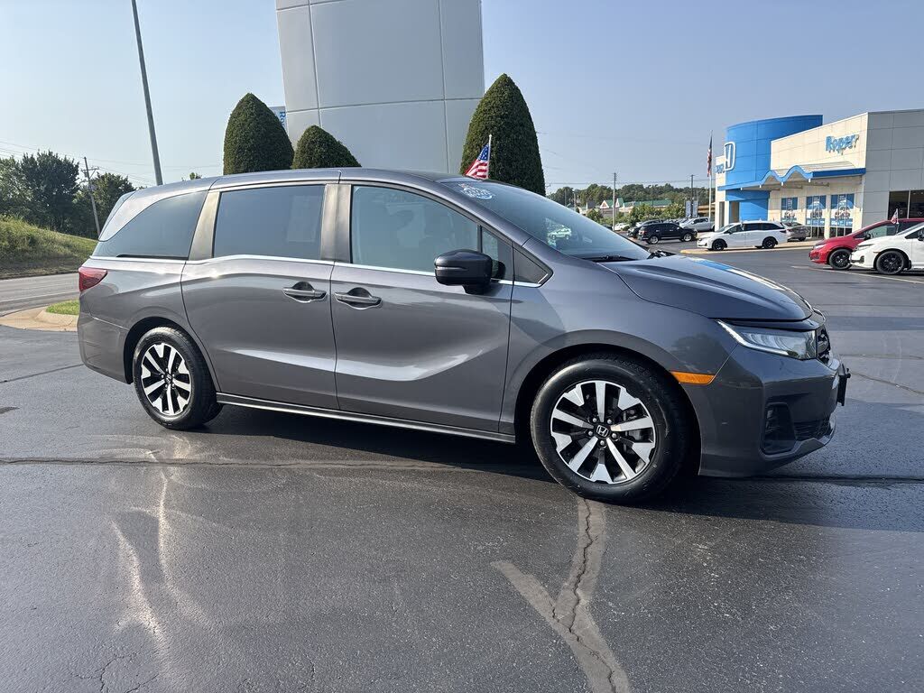 2025 HONDA Odyssey