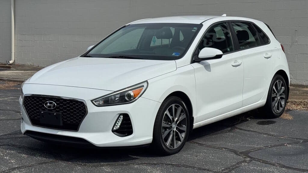 2018 HYUNDAI Elantra GT