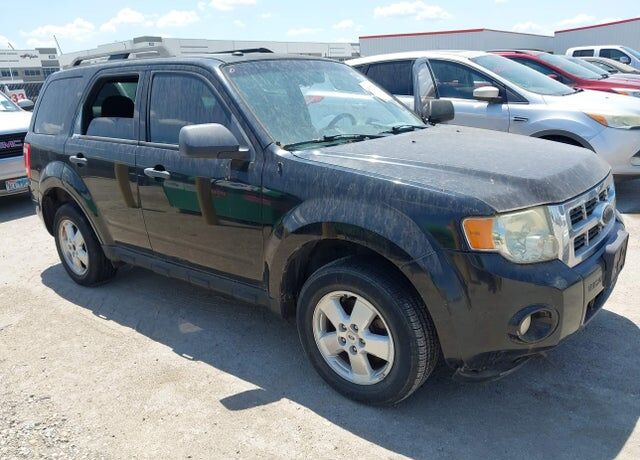 2010 FORD Escape