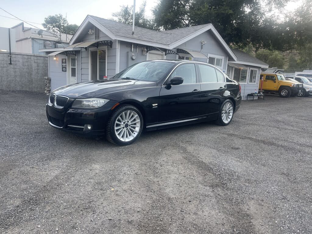 2011 BMW 3 Series