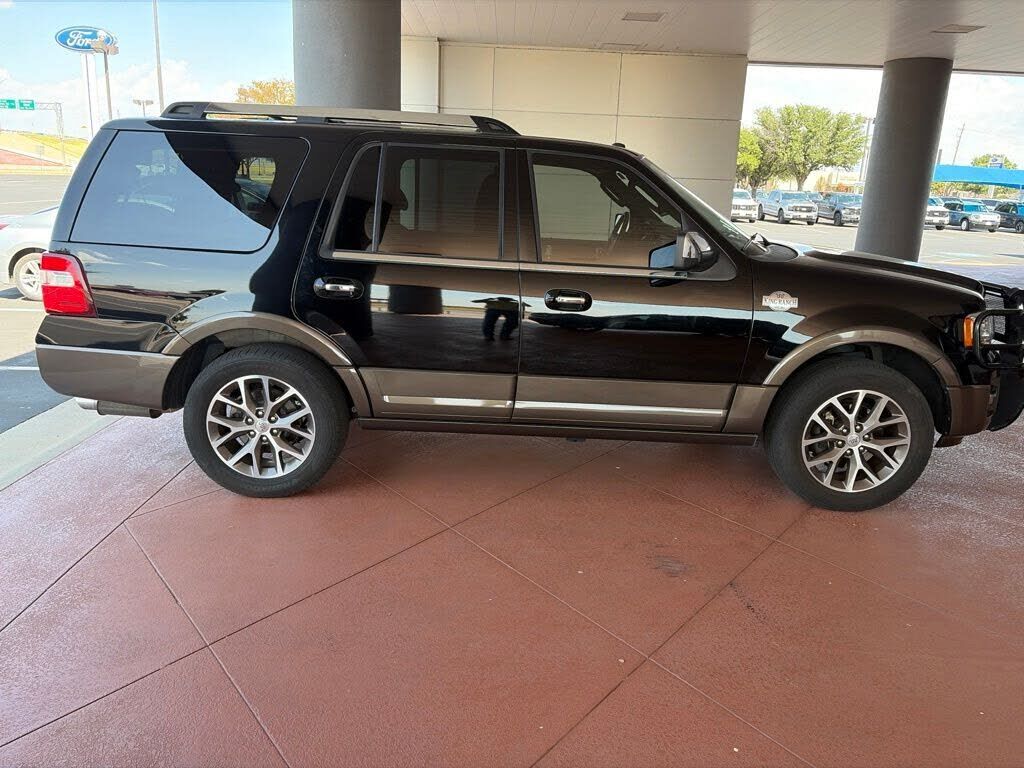 2017 FORD Expedition
