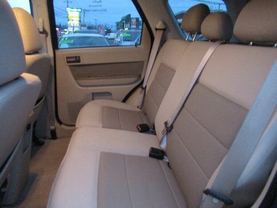 2009 FORD Escape