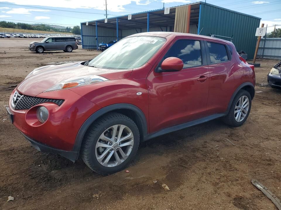 2013 NISSAN Juke