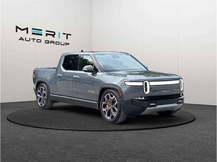 2022 RIVIAN R1T