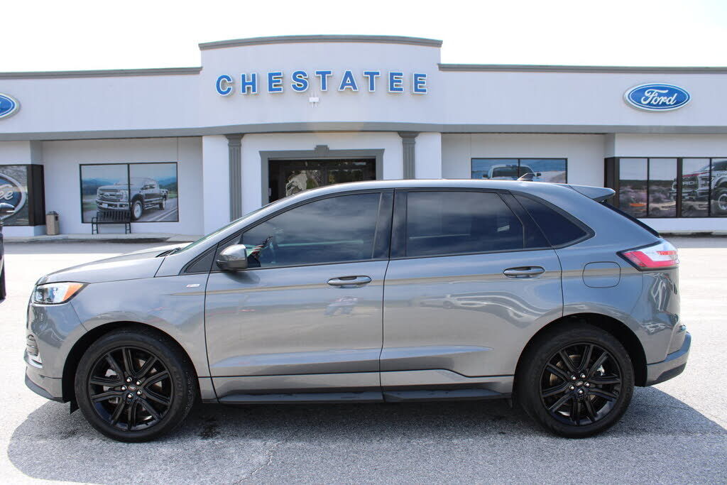 2023 FORD Edge