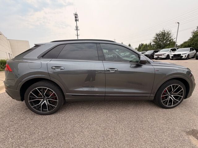 2020 AUDI Q8