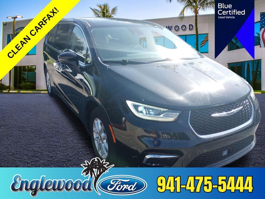 2023 CHRYSLER Pacifica