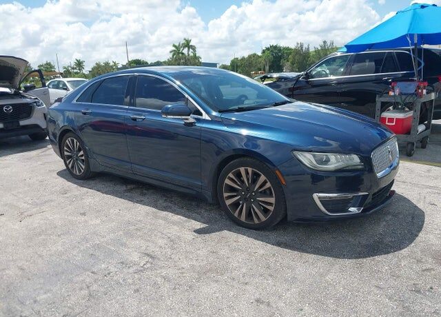 2017 LINCOLN MKZ