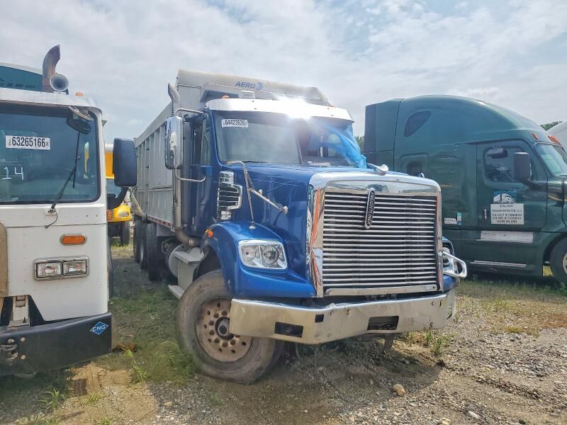 2020 FREIGHTLINER SD122