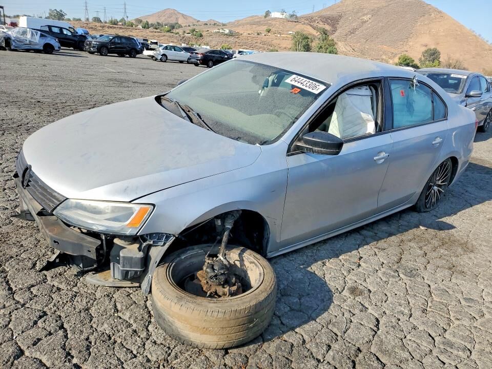 2011 VOLKSWAGEN Jetta