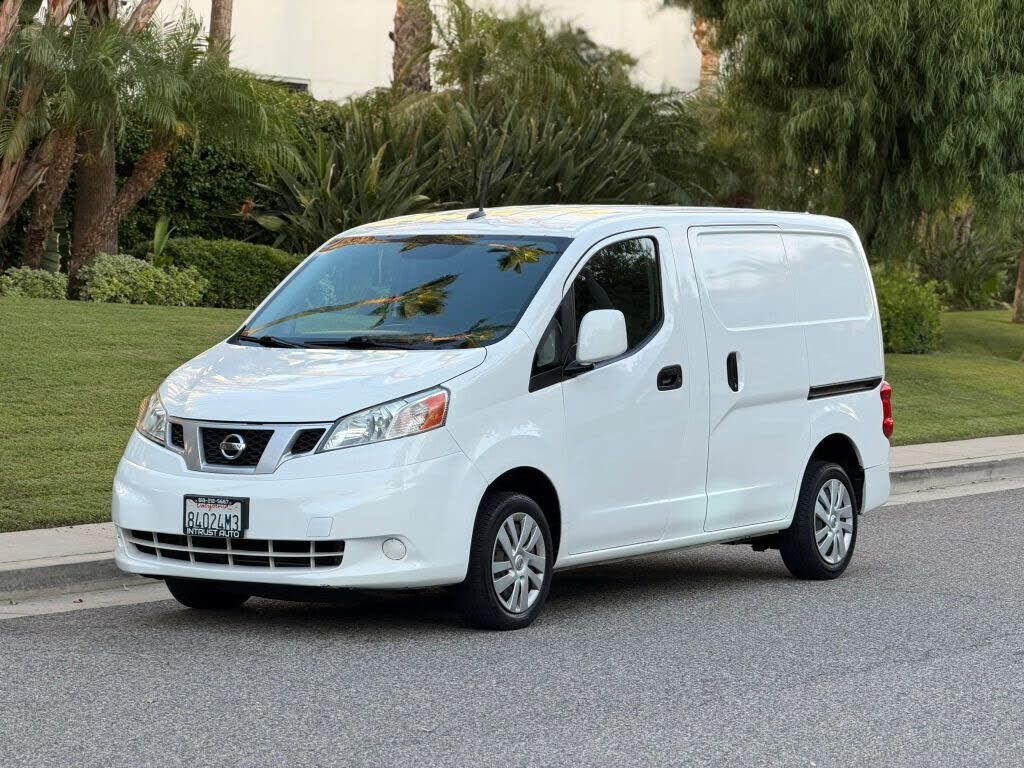2021 NISSAN NV200