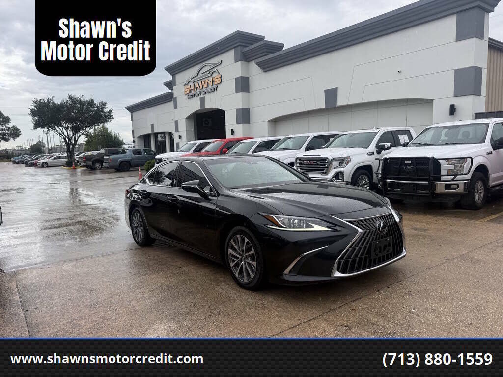 2022 LEXUS ES