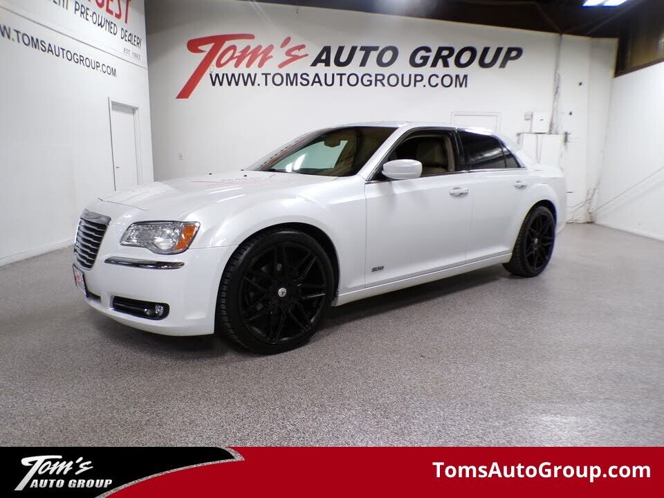 2014 CHRYSLER 300