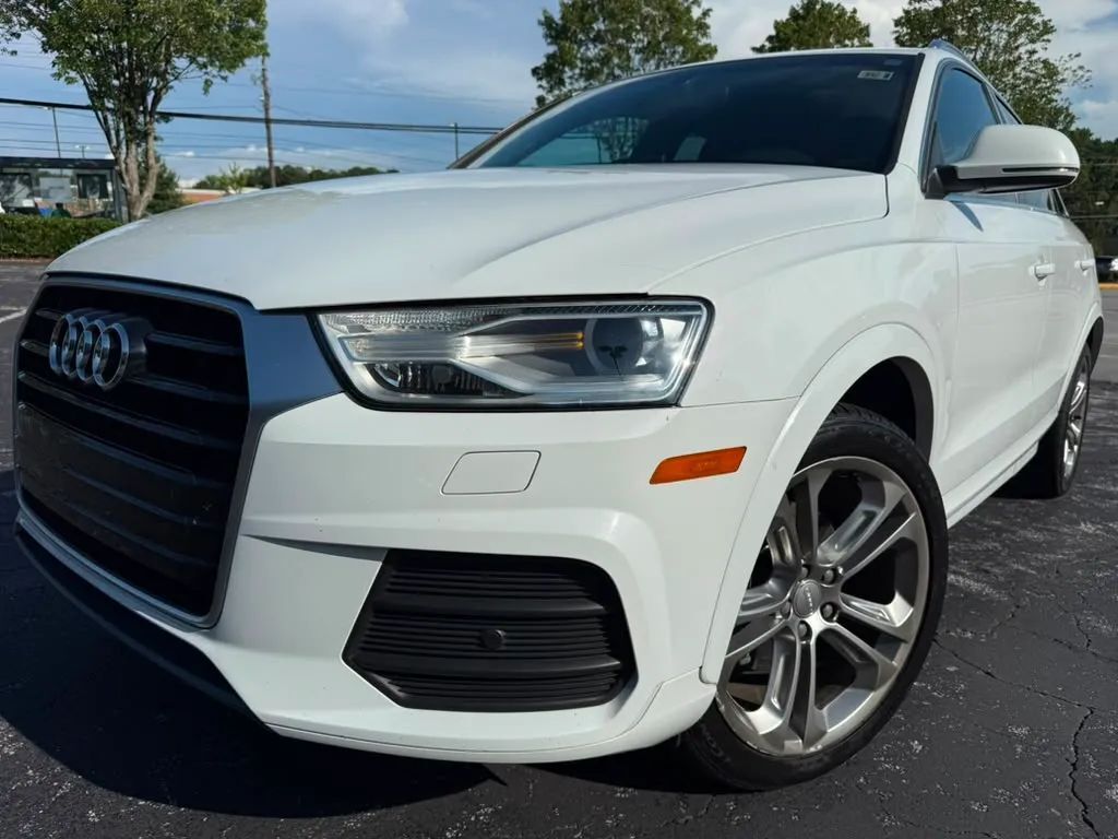 2016 AUDI Q3