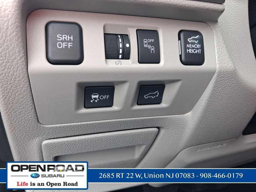 2017 SUBARU Forester