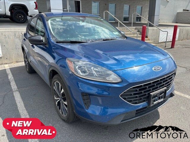 2022 FORD Escape