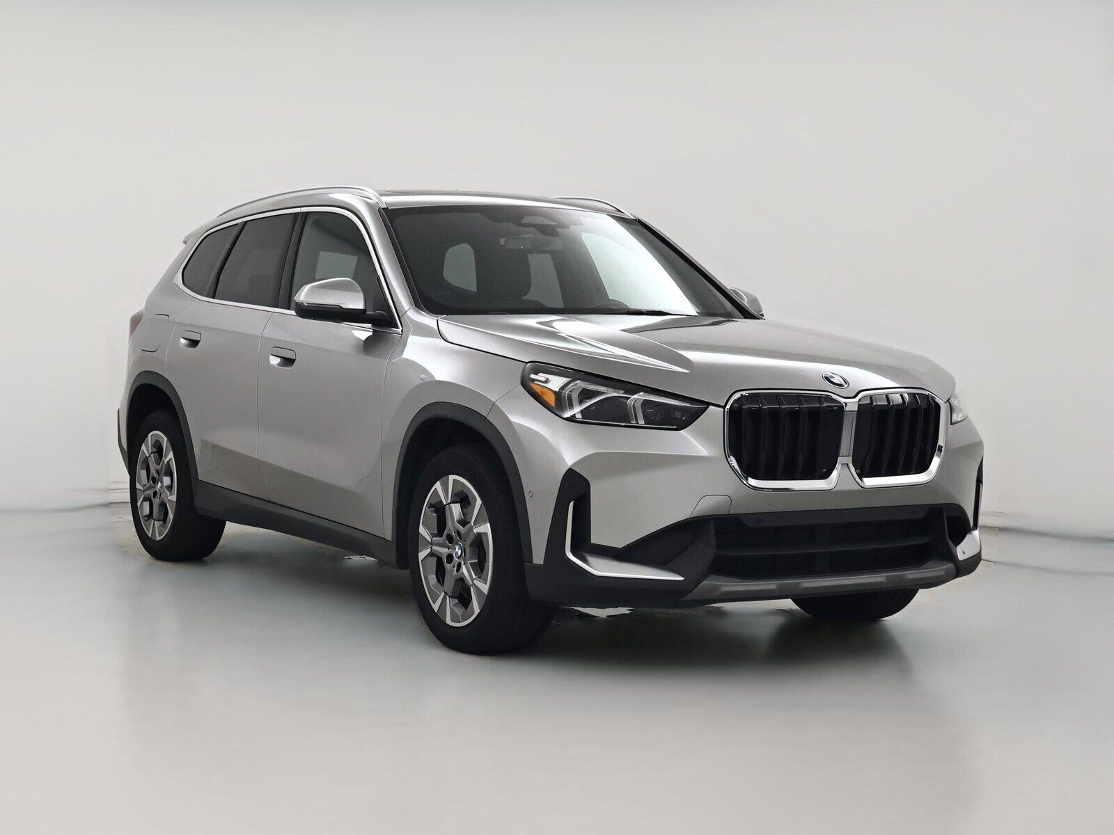 2023 BMW X1