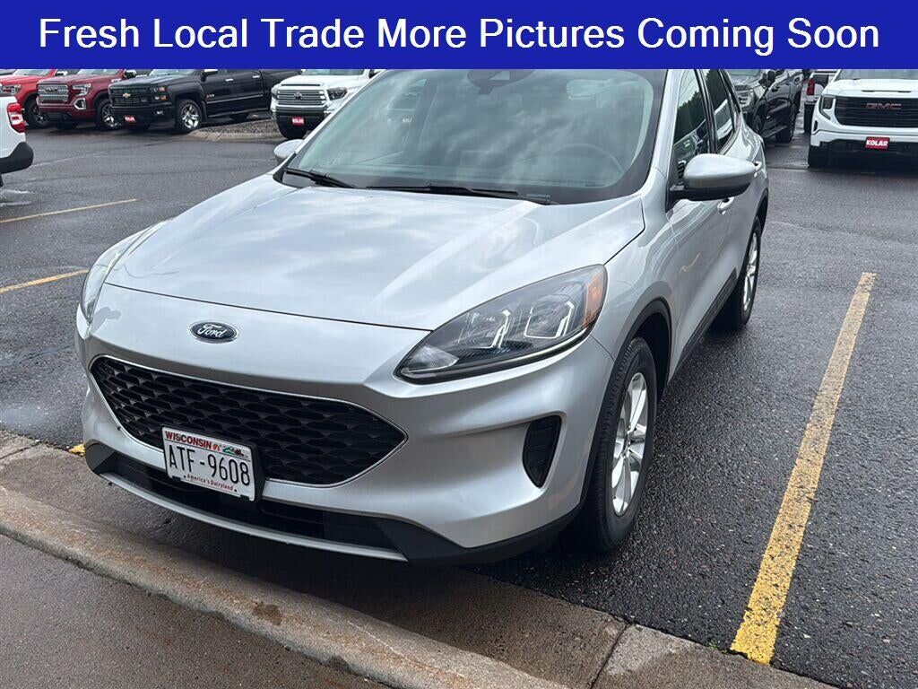 2020 FORD Escape